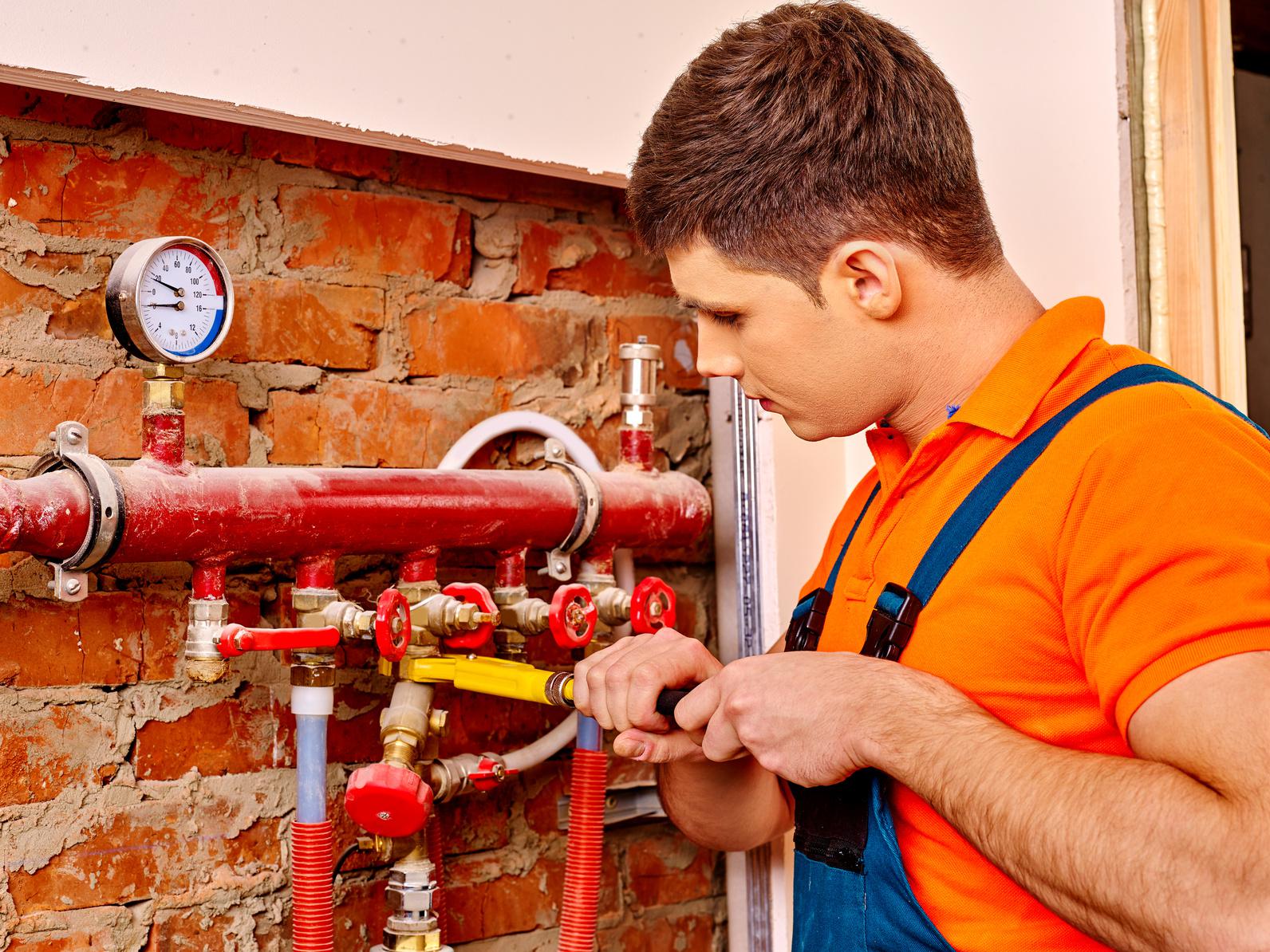 installation chauffe-eau pas cher Paris 20